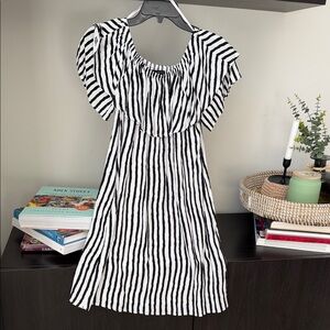Black and White Ruffled Striped Women's Dress in Size Medium